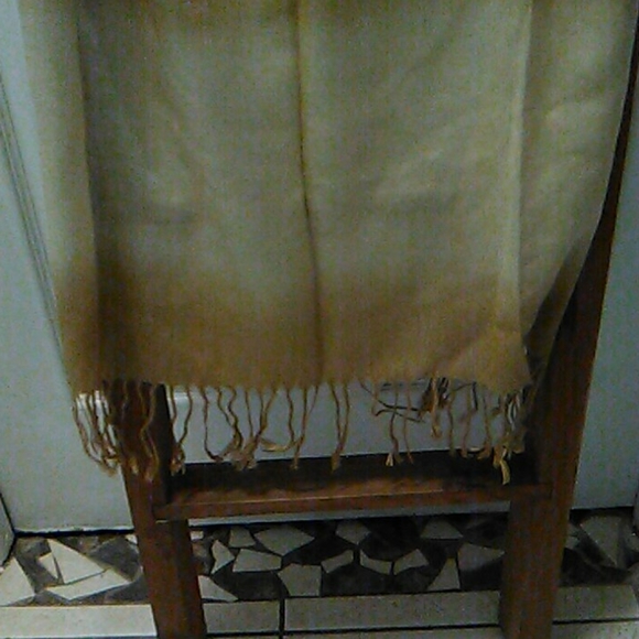 Nwot Camel Colored Scarf - Picture 5 of 8